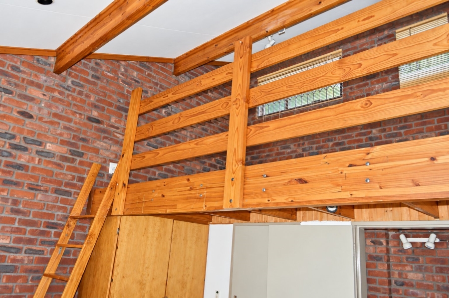 3 Bedroom Property for Sale in Flamwood North West
